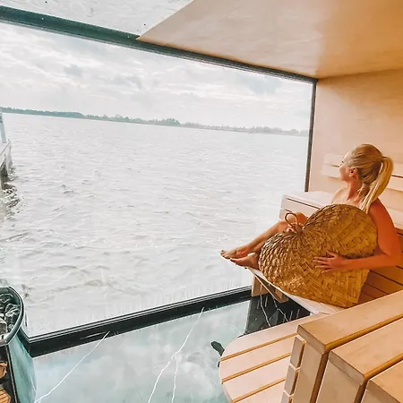 Yacht - Boat - Pedal Boat, Motorboat Free * Mielno (Koszalin)