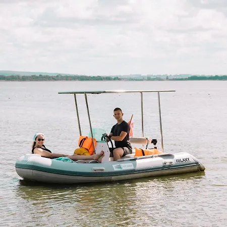 Yacht - Houseboat - Pedal Boat, Motorboat Free * Mielno